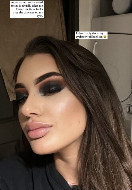 Nacktes geleaktes OnlyFans-Foto von Krystaleeliz