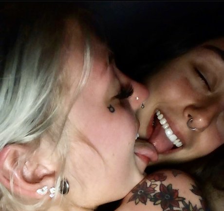Nacktes geleaktes OnlyFans-Foto von Portlandbaby