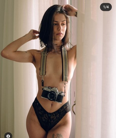 Nacktes geleaktes OnlyFans-Foto von Munique Brum