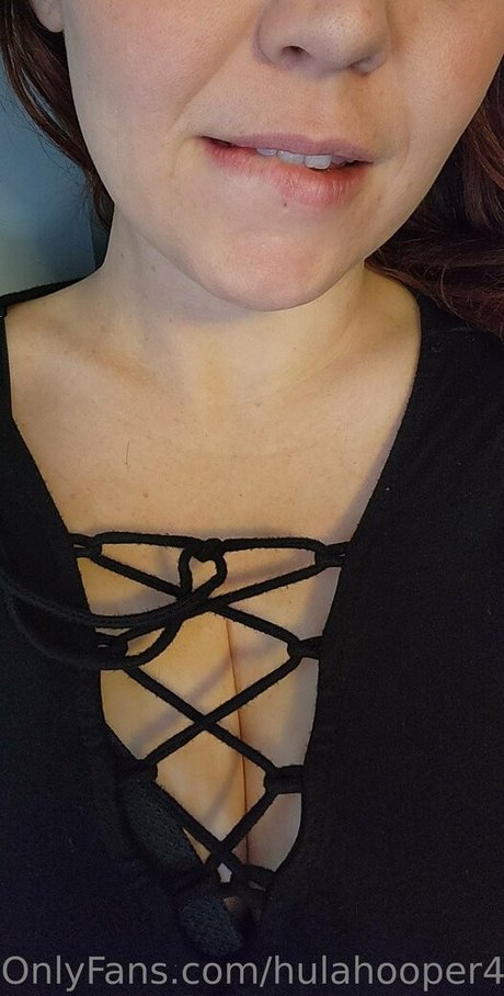Nacktes geleaktes OnlyFans-Foto von Hulahooper420
