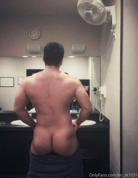 Nacktes geleaktes OnlyFans-Foto von Kosk1031