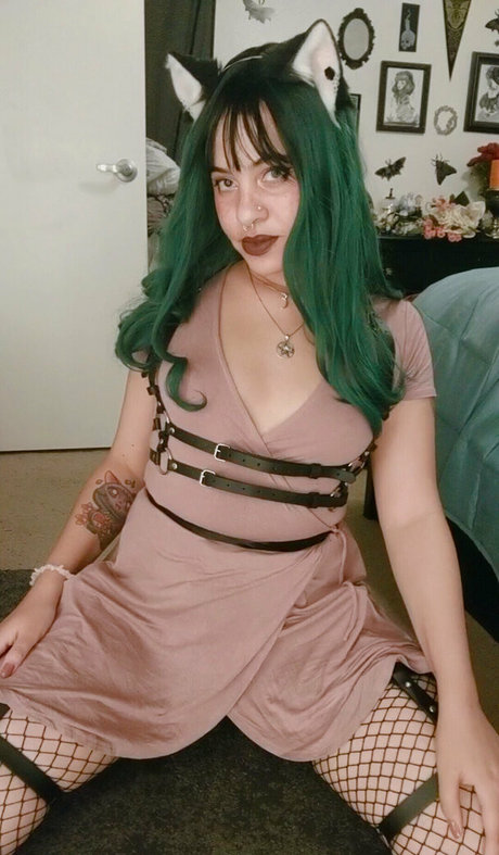 Nacktes geleaktes OnlyFans-Foto von Otterbee