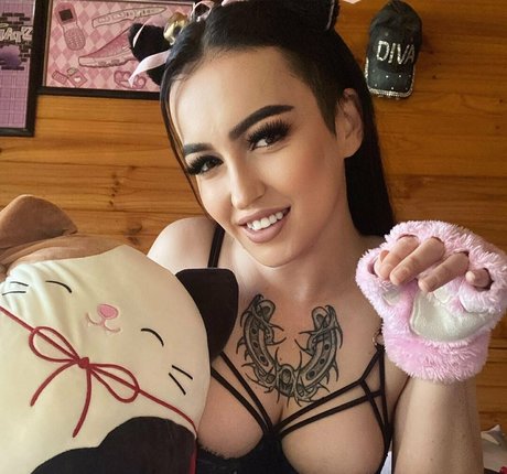 Nacktes geleaktes OnlyFans-Foto von Xannaxlut