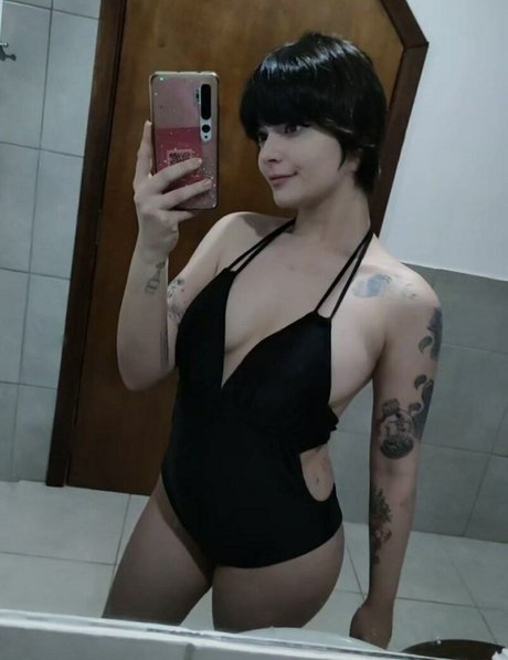 Lari Anjos