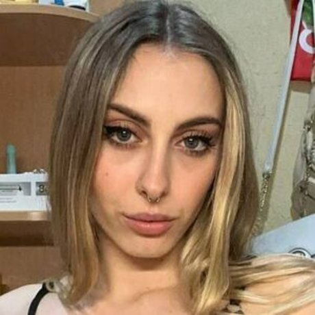 Nacktes geleaktes OnlyFans-Foto von Irenehc99