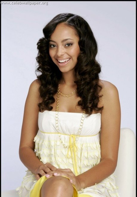 Nacktes geleaktes OnlyFans-Foto von Amber Stevens West