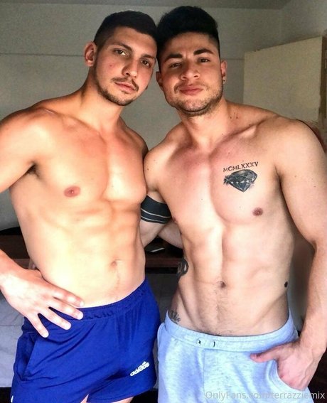 Nacktes geleaktes OnlyFans-Foto von Emilianoterra