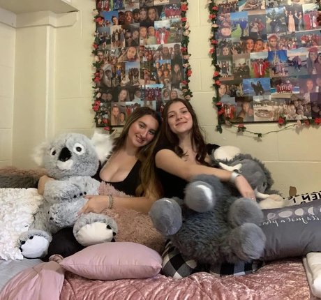 Nacktes geleaktes OnlyFans-Foto von Angelina C