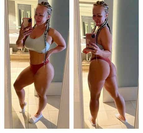 Nacktes geleaktes OnlyFans-Foto von Tayloredbyawats