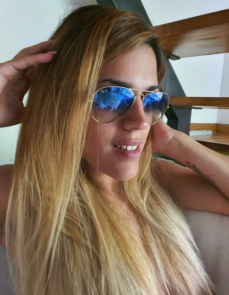 Nacktes geleaktes OnlyFans-Foto von Nikkisweet