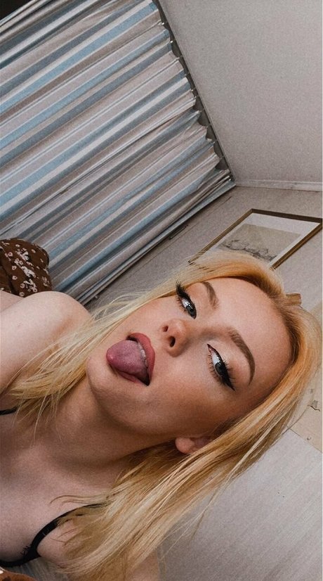 Nacktes geleaktes OnlyFans-Foto von Rebecccamua