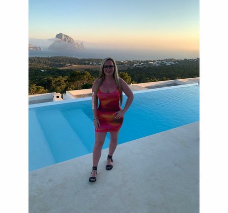 Nacktes geleaktes OnlyFans-Foto von Sophie Defoe