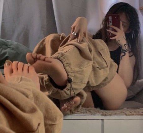 Nacktes geleaktes OnlyFans-Foto von Siokaratako