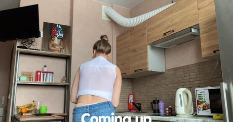 Nacktes geleaktes OnlyFans-Foto von Anya P