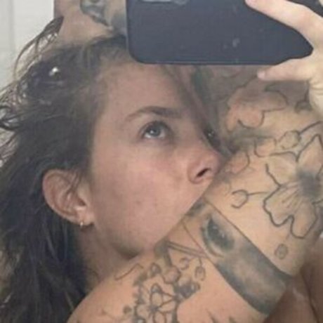 Nacktes geleaktes OnlyFans-Foto von Kaleiraelieroo