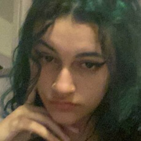 Nacktes geleaktes OnlyFans-Foto von Recognize
