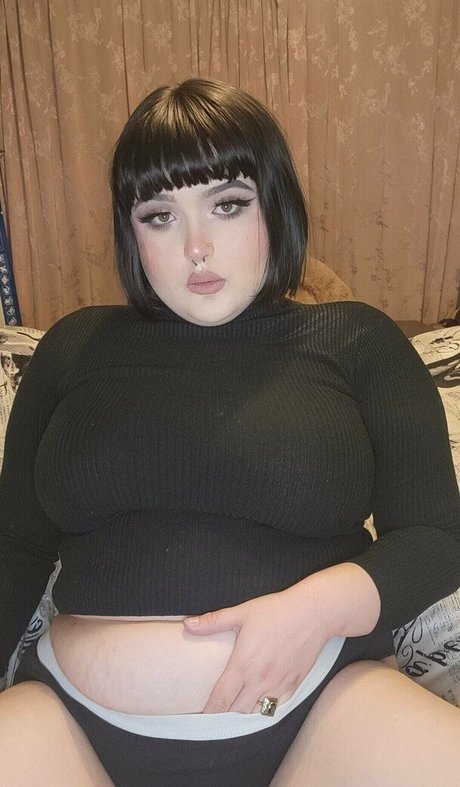 Nacktes geleaktes OnlyFans-Foto von Thel1ttlestbunny