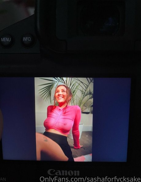 Nacktes geleaktes OnlyFans-Foto von Sashaforfvcksake