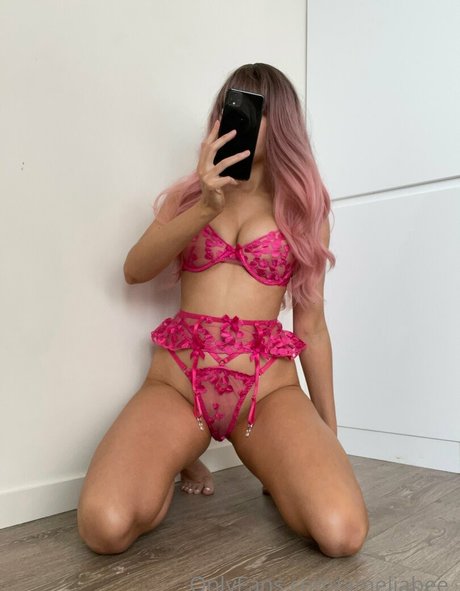 Nacktes geleaktes OnlyFans-Foto von Ameliabee