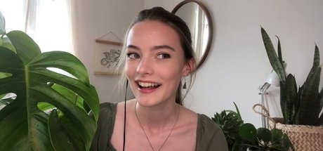 Nacktes geleaktes OnlyFans-Foto von Delicate Asmr