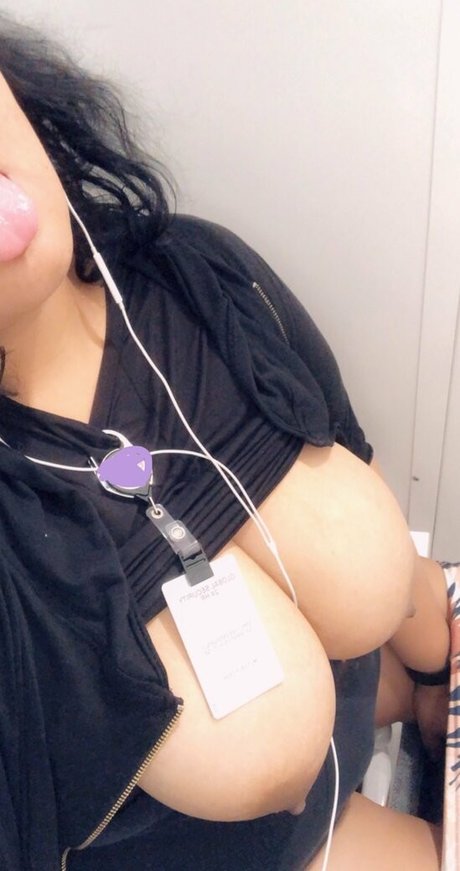 Nacktes geleaktes OnlyFans-Foto von Lydiagrey