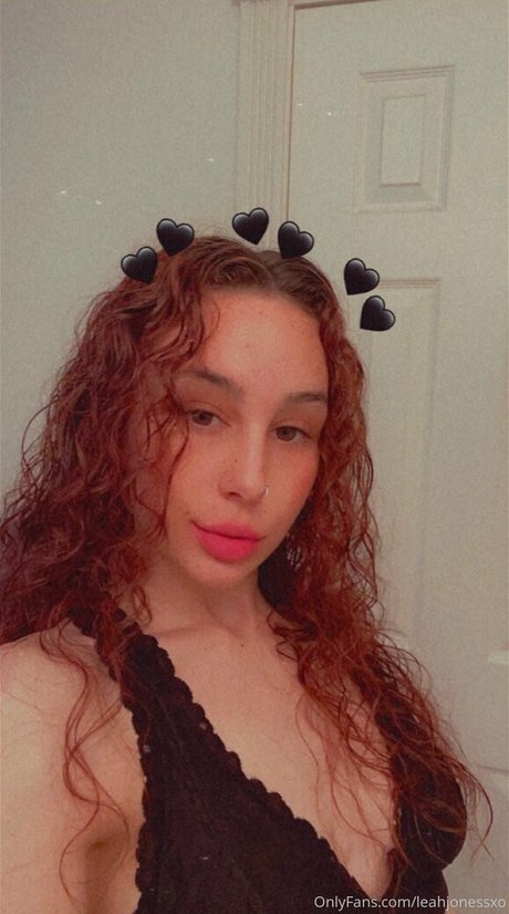 Nacktes geleaktes OnlyFans-Foto von Leahjonessxo