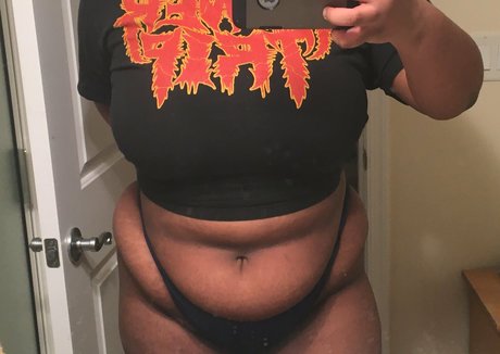 Nacktes geleaktes OnlyFans-Foto von Lilithlondon
