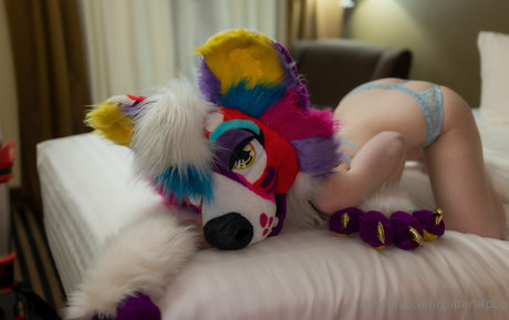 Glittertitpup