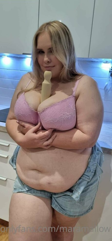 Nacktes geleaktes OnlyFans-Foto von Maramallow