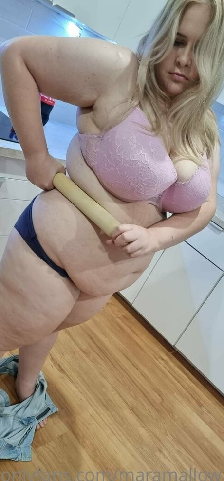 Nacktes geleaktes OnlyFans-Foto von Maramallow
