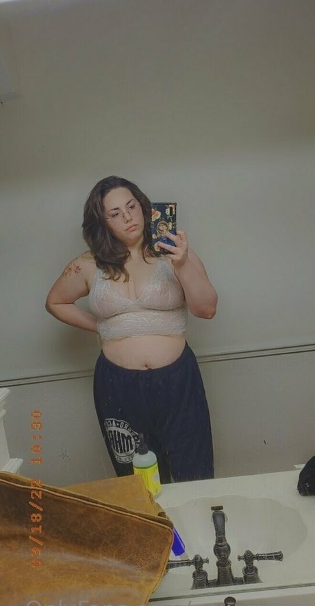 Nacktes geleaktes OnlyFans-Foto von Eowynmei
