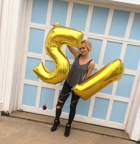 Nacktes geleaktes OnlyFans-Foto von Jakki Farmer