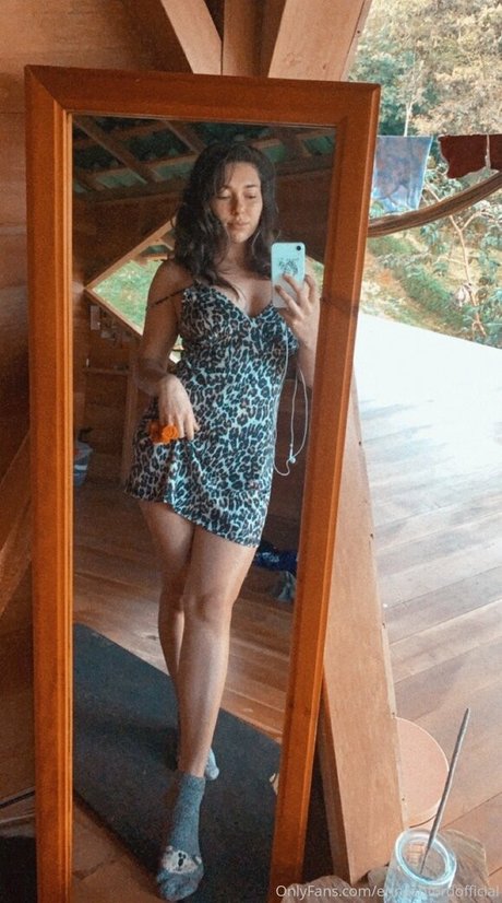 Erinashfordofficial