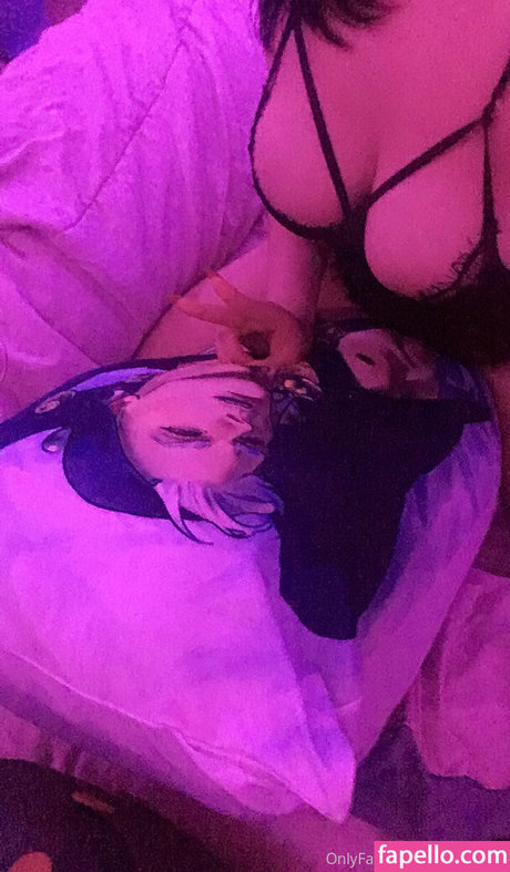 Nacktes geleaktes OnlyFans-Foto von Nastiihiime