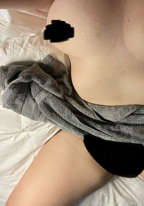Nacktes geleaktes OnlyFans-Foto von Desiree952