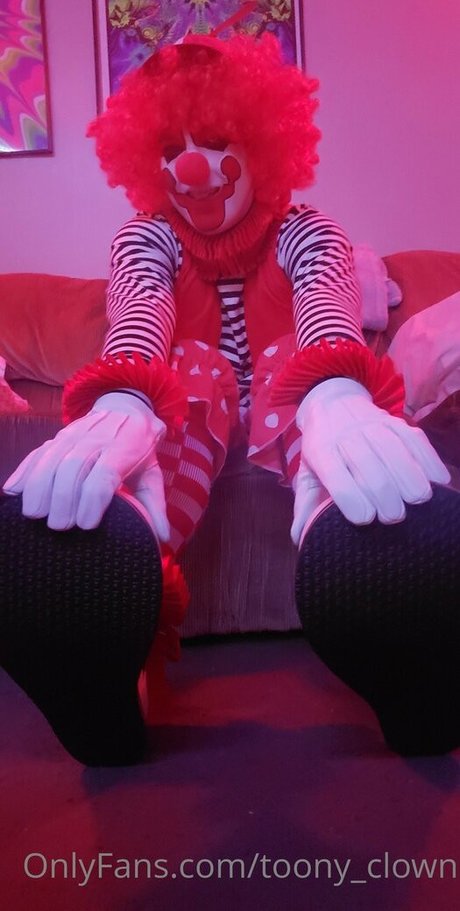 Nacktes geleaktes OnlyFans-Foto von Toonyclown