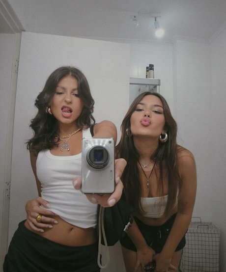 Nacktes geleaktes OnlyFans-Foto von Malu Camargo