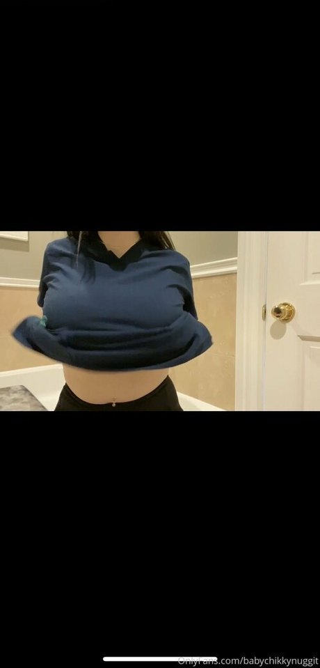 Nacktes geleaktes OnlyFans-Foto von Babychikkynuggit