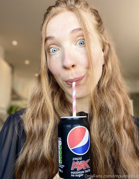 Nacktes geleaktes OnlyFans-Foto von Purelyblue