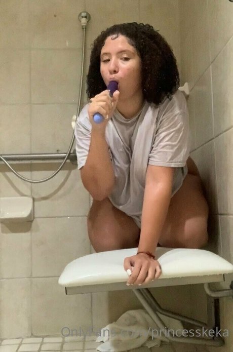 Nacktes geleaktes OnlyFans-Foto von Princesskeka