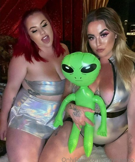 Nacktes geleaktes OnlyFans-Foto von Amyrosexo
