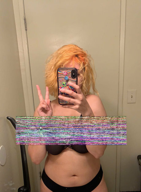 Nacktes geleaktes OnlyFans-Foto von Rottenronin