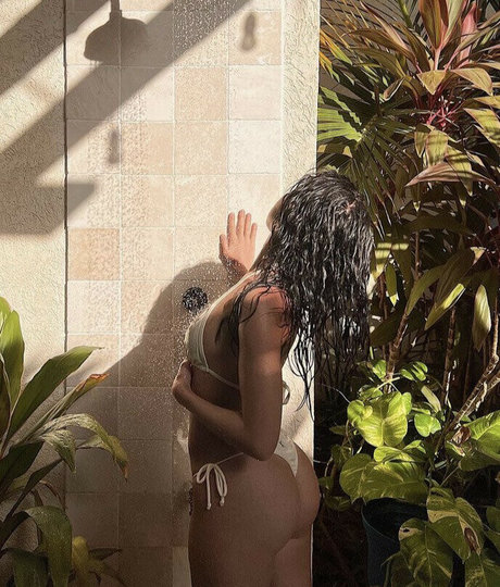 Nacktes geleaktes OnlyFans-Foto von Alessya Farrugia