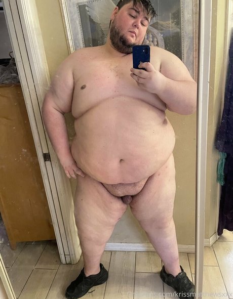 Nacktes geleaktes OnlyFans-Foto von Krissmatthewsxxx