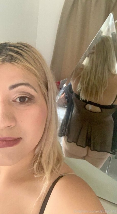 Nacktes geleaktes OnlyFans-Foto von Beebaby100