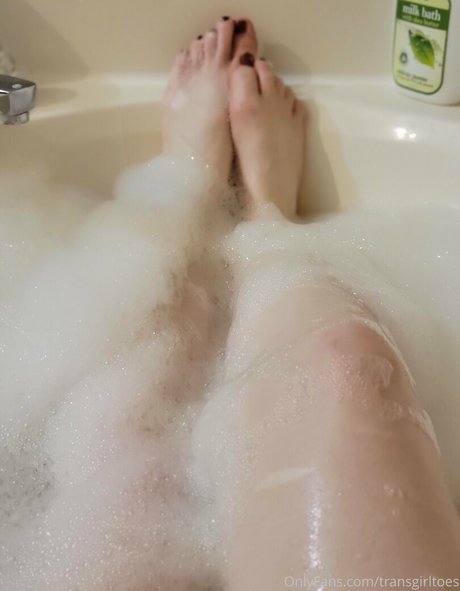 Nacktes geleaktes OnlyFans-Foto von Transgirltoes
