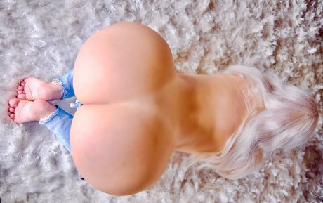 Nacktes geleaktes OnlyFans-Foto von Princesspeach50