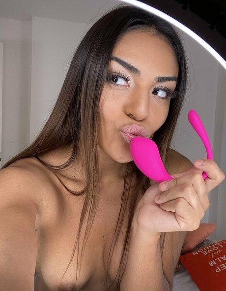 Bellafoxtv