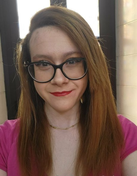 Nacktes geleaktes OnlyFans-Foto von Laeleunica