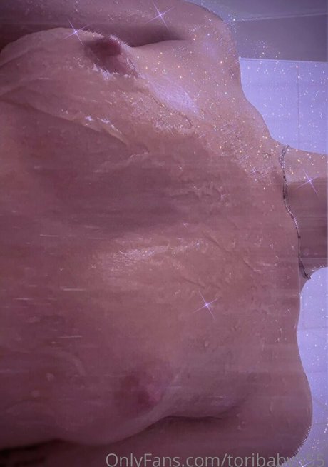 Nacktes geleaktes OnlyFans-Foto von Toribaby555